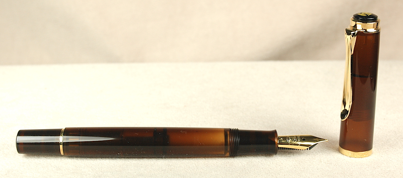Pre-Owned Pens: 5260: Pelikan: M200 Smoky Quartz